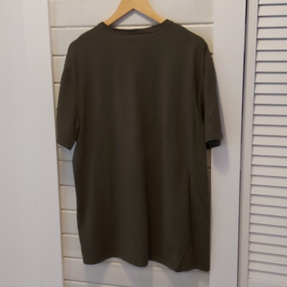 Calkin Klein Ribbed V Neck - Picture 4 of 4